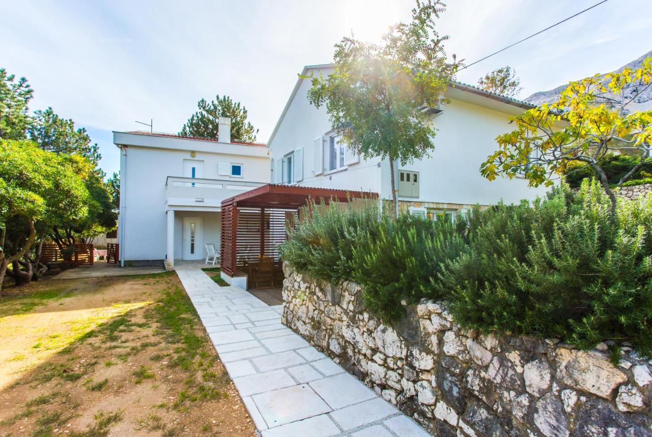 Happy Apartments Baska Exterior foto